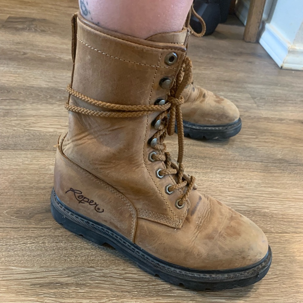 Women’s roper boots